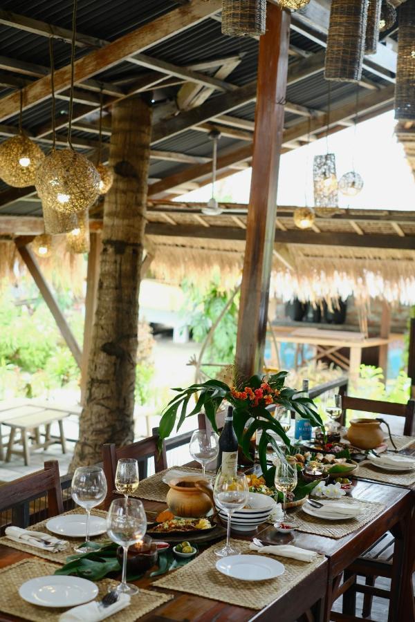 Harana Surf Resort Генерал-Луна Экстерьер фото